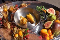 Sự thật rùng mình đằng sau món ăn trên bàn tiệc của đại gia 