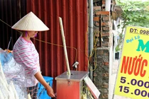 Nắng nóng, kiếm tiền triệu mỗi ngày chỉ bằng những nghề bình dân