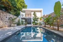 Đột nhập ngôi nhà ở Mexico mang phong cách Việt