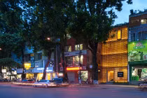 Siêu độc: Nhà 5 tầng không cửa sổ ngập nắng ở Hà Nội