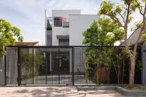 “Hô biến” nhà cấp 4 cũ kỹ thành không gian ngập ánh sáng