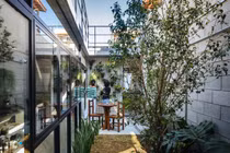 Nhà cấp 4 cũ nát bỗng hóa khang trang, hiện đại