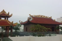 Những doanh nghiệp bạo tay xây đền chùa trên nóc nhà