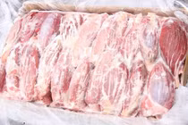 Tại sao Tổng cục Hải quan không hủy 168 tấn thịt trâu lậu?