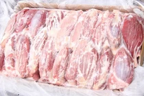 Tại sao Tổng cục Hải quan không hủy 168 tấn thịt trâu lậu?