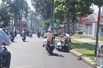 TP.HCM: Xác minh đoạn clip CSGT đạp ngã người dân xuống đường