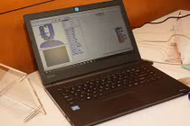 9 laptop sở hữu hệ điều hành Windows 10 S vừa ra mắt