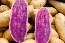 Khoai lang tím Úc đắt gấp 10 lần khoai Việt có gì mà nhà giàu đổ xô đi mua?