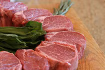 Cách chọn thịt bò thơm ngon, không ôi thiu, ốm bệnh