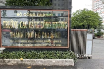 TP HCM: Ngộ độc rượu, hai sinh viên tử vong, 6 trường hợp nguy kịch