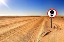 Thực hư chuyện người ngoài hành tinh đến trái đất thời cổ đại