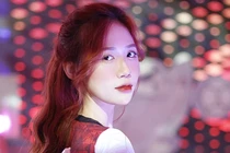 Hot girl Hà thành, Nghệ An đại diện Hàn Quốc, Uruguay bất phân thắng bại 