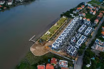 Tháo dỡ toàn bộ sai phạm biệt thự trăm tỷ Thảo Điền Sapphiare 