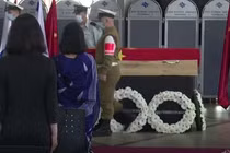 Israel bàn giao di hài của Đại sứ Đỗ Vĩ cho phía Trung Quốc