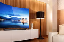 Mua ti vi cong hay phẳng để treo tường? 