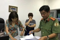 Thiếu tiền khi đi phá thai, cô gái nghi bị "giam lỏng"