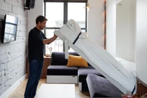 Sốc người với mức giá 500 triệu/m2 của căn penthouse chật chội