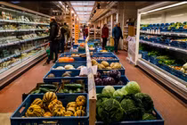 Bên trong siêu thị không lợi nhuận kỳ lạ trên thế giới