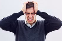 Dấu hiệu nhận biết cơn đau đầu 'chết người', đến viện ngay kẻo muộn