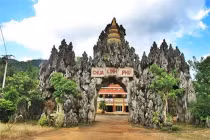 Chiêm ngưỡng vẻ đẹp hoang sơ của thác Hòa Bình