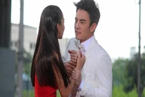 Chăm con cho vợ đi làm xa, 1 tháng sau vợ cưới người khác 