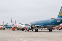 Cục Hàng không “tuýt còi'' các hãng bán vé máy bay sau ngày 15/4