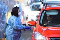 Cuộc sống bên trong thành phố bị phong tỏa lâu nhất thế giới vì COVID-19