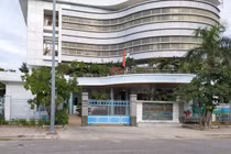 Ninh Thuận: Con gái theo mẹ đi công tác mắc COVID-19, cả đoàn phải cách ly