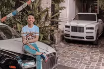 Minh Nhựa khoe 2 chiếc Rolls Royce, than nhà nhỏ thiếu chỗ để xe