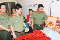 Nỗi đau trong vụ nổ tại Công an tỉnh Đắk Lắk