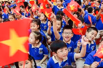 Sáng nay 1/9, học sinh cả nước tựu trường năm học 2020-2021