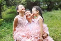 Lời đáp trả “đanh thép” của gia đình sinh con một bề