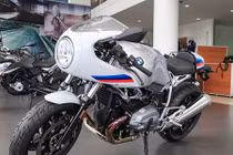 Chi tiết BMW R Nine T Racer giá 549 triệu đồng tại Việt Nam