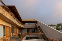 Vẻ đẹp khu nhà 'cộng đồng' người Tây Nguyên ở Măng Đen