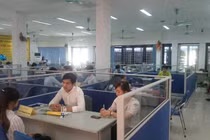 Đề xuất hai phương án quy định giờ làm việc của công chức, viên chức