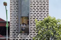 Tận mục ngôi nhà ống Hà Nội lọt top kiến trúc quốc tế