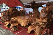 Lóa mắt những bộ bàn ghế tứ linh tiền tỷ của đại gia Việt