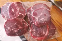 Ngã ngửa sự thật về lõi bò Úc giá rẻ hơn thịt lợn bán đầy chợ