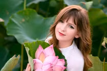 Nữ DJ xinh đẹp tại Việt Nam: Là người Ukraine, nói được 6 thứ tiếng