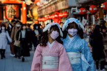 Biến thể Omicron báo hiệu sự kết thúc sớm của đại dịch Covid-19?