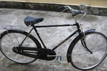 Soi đồ sành điệu của đại gia Việt những năm 80