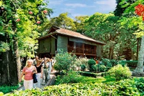 Ngôi nhà sàn bình dị trong Phủ Chủ tịch tại Hà Nội 