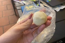 Dù thứ này có giá cao, chủ vựa dừa lại không mong muốn có