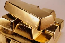 Ngỡ ngàng vớ được 5 kg vàng ròng trong đống sắt vụn