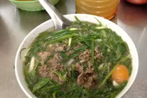 Tăng lên 90.000 đồng/bát, phở Thìn ở nước ngoài giá bao nhiêu?