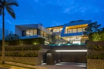 Ngây ngất biệt thự với những khoảng trống kỳ lạ