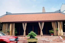 “Biệt phủ” toàn gỗ quý đẹp như resort của đại gia Bắc Ninh