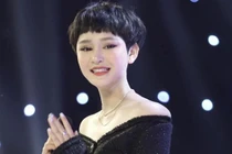 Khối tài sản khiến đại gia cũng phải “kiêng nể” của Hiền Hồ ở tuổi 25