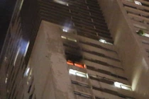 Cháy lớn ở The Pride Tố Hữu, người dân hoảng sợ bỏ chạy trong đêm