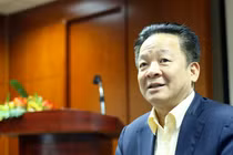 Bầu Hiển - đại gia tài chính, ông trùm phóng khoáng kiếm tiền thế nào?